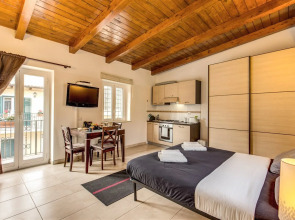 Aurelia Vatican Apartments