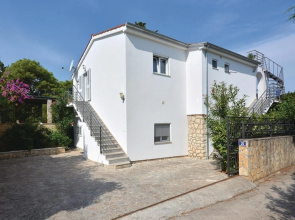 Amazing Home in Stari Grad With Wifi and 1 Bedrooms