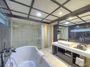 Raintree Rolla Hotel