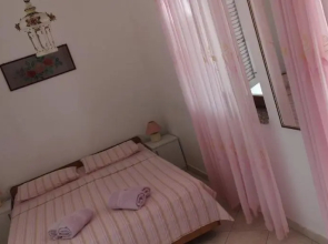 Stunning View 1-bed Apartment in Premantura