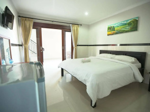 Rena Segara House Kuta