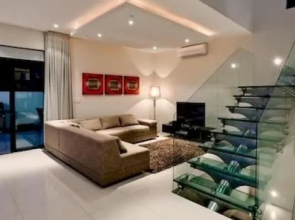 43 Central Drive