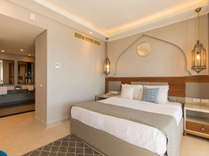 Sunrise Diamond Beach Resort - Grand Select