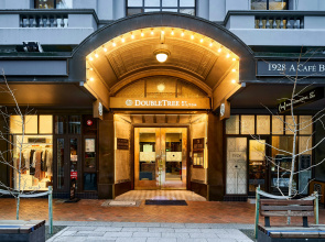 DoubleTree by Hilton Wellington