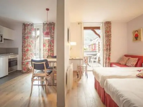Appartements Les Loges les Remparts