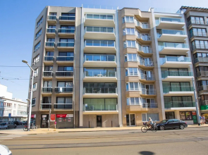 Riva Spacious and Modern With top Location