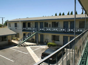 Sahara Motel