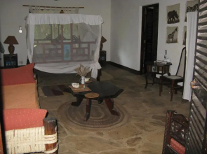 Kiloran Funzi House