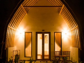 Penida Sunset Ocean View Bungalows