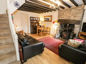 Glan-yr-afon Cottage
