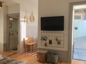 Boutique Rentals Boho Chic II Studio