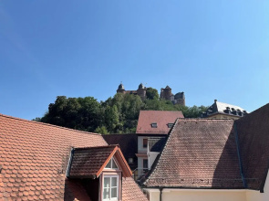 La Flamme Wertheim Garni