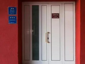 Times Inn Rooms and Apartments