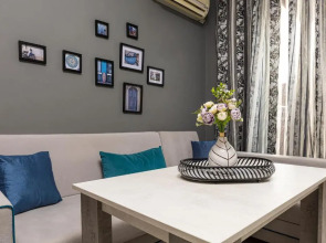 Modernly-designed 1BD Apartment with a Nice Terrace