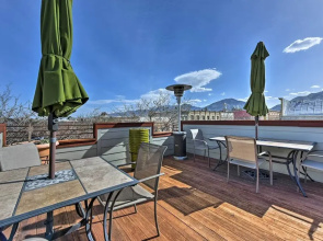 Walkable Downtown Logan Apartment w/ Rooftop Deck