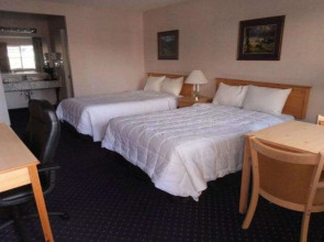 Econo Lodge Inn & Suites Central