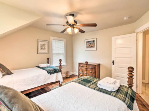Cozy Unit w/ Patio: Walk to Dining, Lake Elkhart!