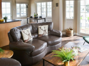 Remarkable 2-bed Lodge in Morpeth With Hot Tub