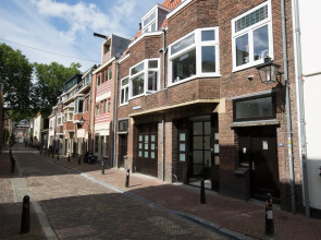 City District Apartment