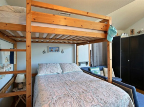 27 Oceans Door East Studio Bedroom Condo by RedAwning