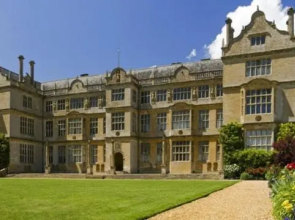 Cottage in the heart of Montacute