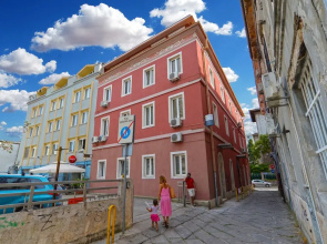 Apartment 1673