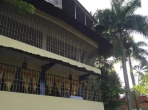 Sun Camp DR Eco-Village