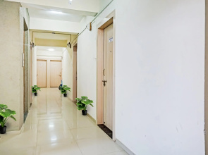 SPOT ON Swarg Executive Paradise Near Fun Time Multiplex