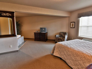 Unit 312 1 Bd/ 1 Ba Condo 1 Bedroom Condo by RedAwning