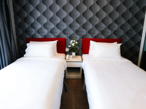 Cenang Plaza Beach Hotel