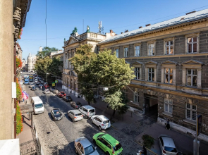 Alfa Apartments 3-кімнатна LUX-квартира у центрі Львова