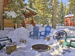 Rustic Duck Creek Village Cabin w/ Fire Pit!
