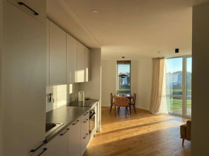 Sun Kiss / Apartament by the sea