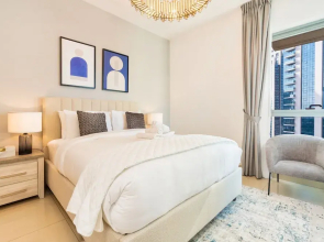 Luxury Burj Khalifa & Fountain View Apt Downtown