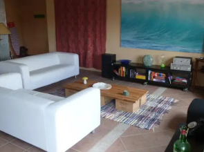 Obidos Wine & Surf Hostel