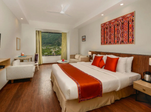 Sterling Manali