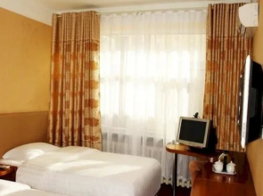 Oriental Hotel