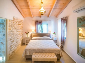 Olive Cottage - Charming 2 bed Villa With Sunsets