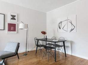 Upstreet Bright 1Bd Apt In Chalandri