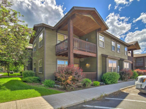 Cozy Driggs Condo ~ 40 Mi to Grand Teton NP!