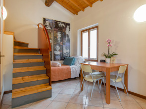 Giardino Giusti House & Court