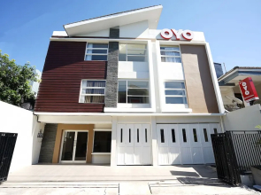 OYO 781 Erga Family Residence Syariah