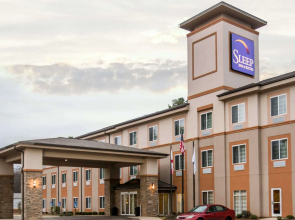 Sleep Inn & Suites Marion - Military Institute
