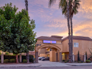 Motel 6 South Gate, CA