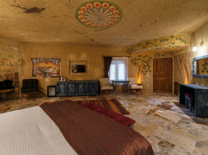 Doctor’s Cave Cappadocia