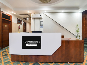 Super Townhouse Selaqui Chakrata Road