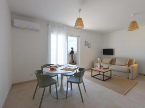 Residence Marina di Bravone - appartement 6 personnes Vue Mer 1er etage N110