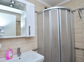 Tropic Beach Club Side