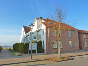 2-Zi-Ferienwohnung-Mueritzblick-direkt-am-Seeufer-perfekte-Lage-barrierefrei