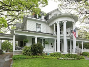 Double Oaks Bed and Breakfast